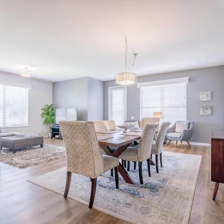 New! Fabulous Vista Cay Luxury Dream Near All Theme Parks, And Walk To The Convention Center